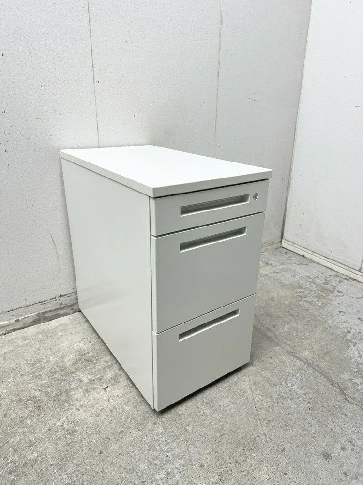 イトーキCZRシリーズ 脇机 商品画像1