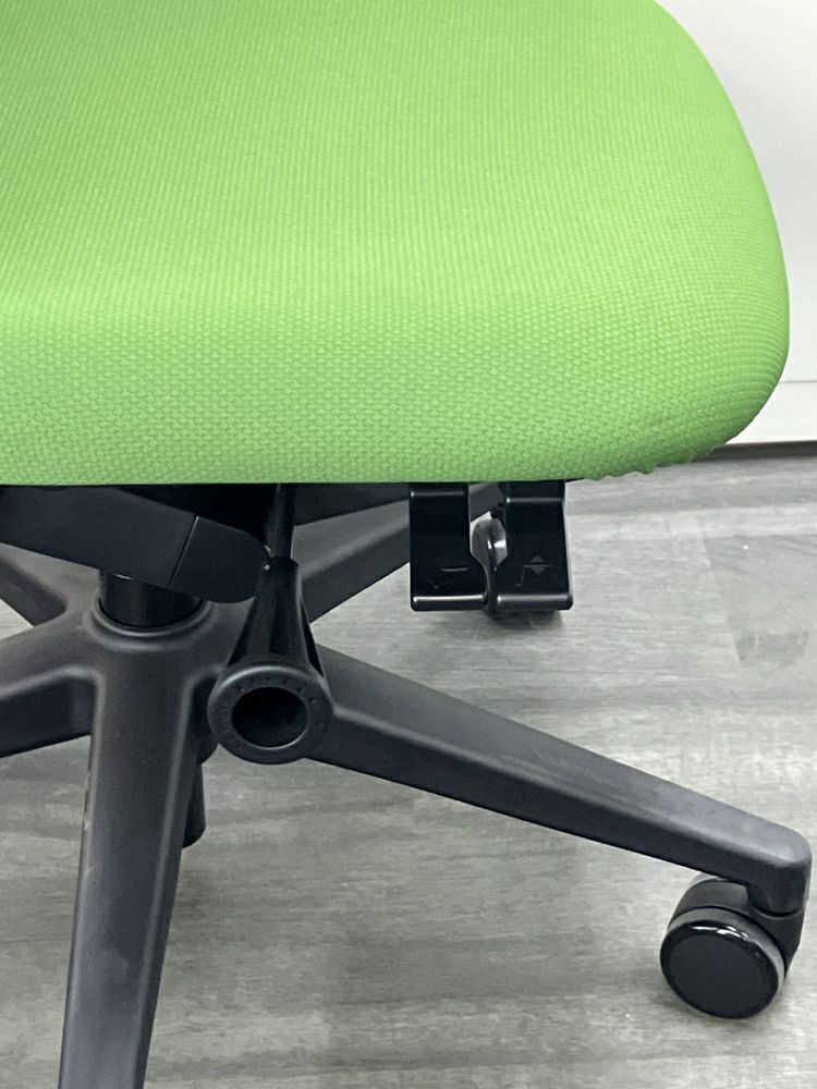 ウチダ（内田洋行）ニンバスチェア ニンバスチェア 商品画像6