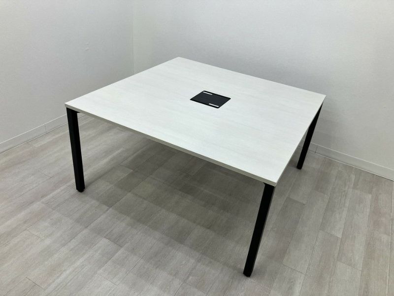 イトーキActLink(アクトリンク)シリーズ 1400ワークテーブル 商品画像1