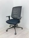 Vitra（ヴィトラ）MEDAPRO/メダプロチェア 可動肘付メダプロチェア 商品画像1