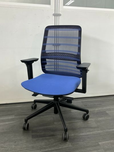 可動肘付トニックチェア 商品画像1