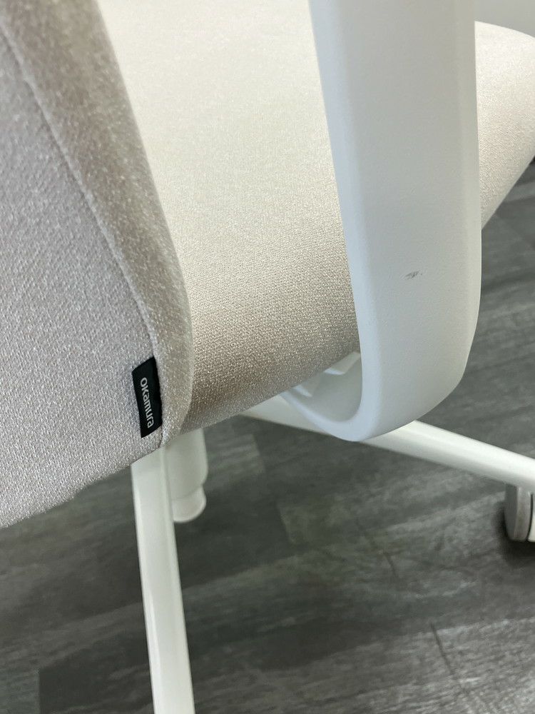 オカムラエントリー（ENTRY）チェア 固定肘付ライブスエントリーチェア 商品画像9