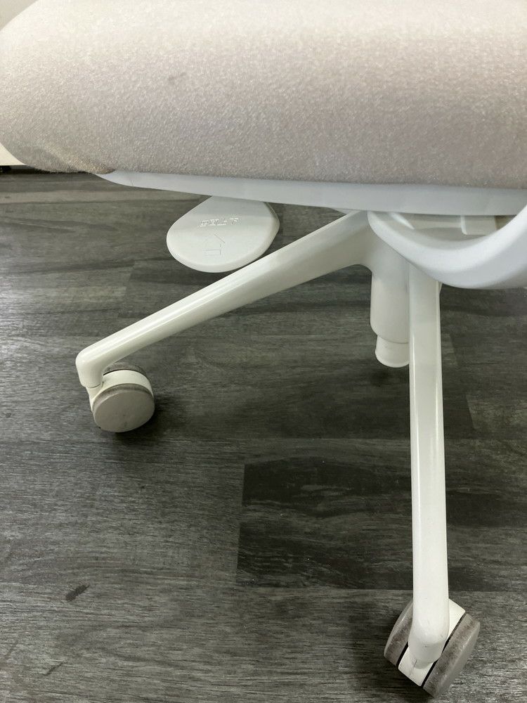 オカムラエントリー（ENTRY）チェア 固定肘付ライブスエントリーチェア 商品画像10