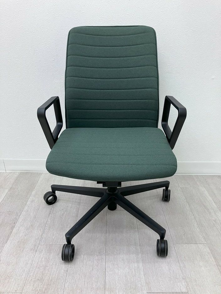 コクヨファブレ(FABRE) シリーズ 固定肘付ファブレチェア 商品画像2