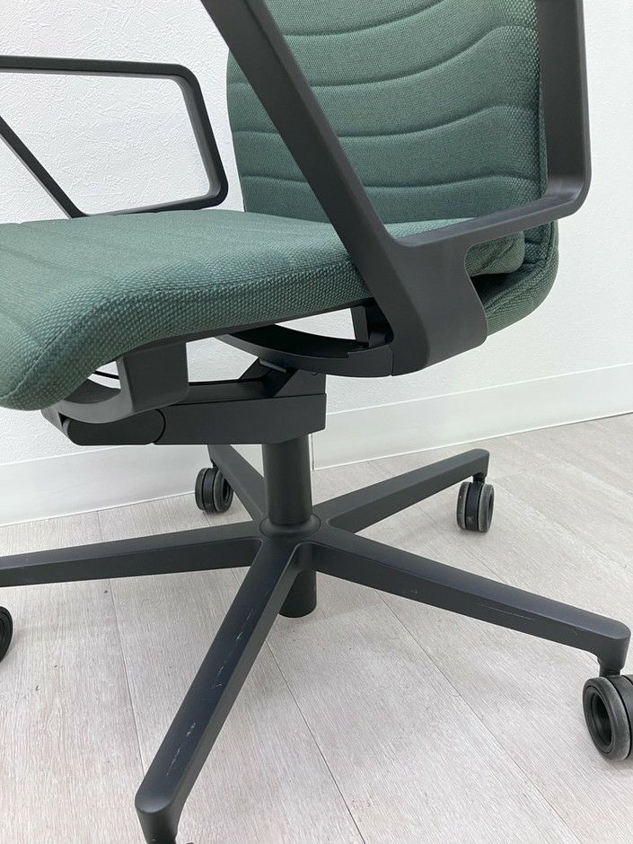 コクヨファブレ(FABRE) シリーズ 固定肘付ファブレチェア 商品画像8