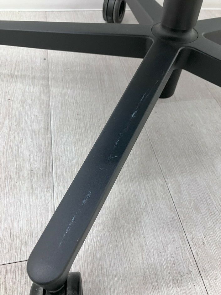 コクヨファブレ(FABRE) シリーズ 固定肘付ファブレチェア 商品画像10