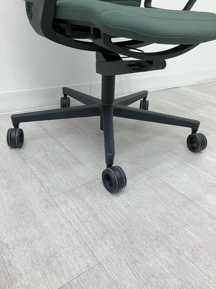 コクヨファブレ(FABRE) シリーズ 固定肘付ファブレチェア 商品画像13