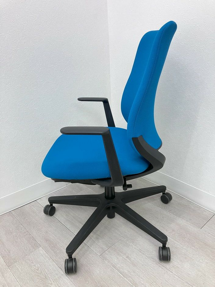 コクヨMitra2（ミトラ2）チェア 固定肘付ミトラ2チェア 商品画像5