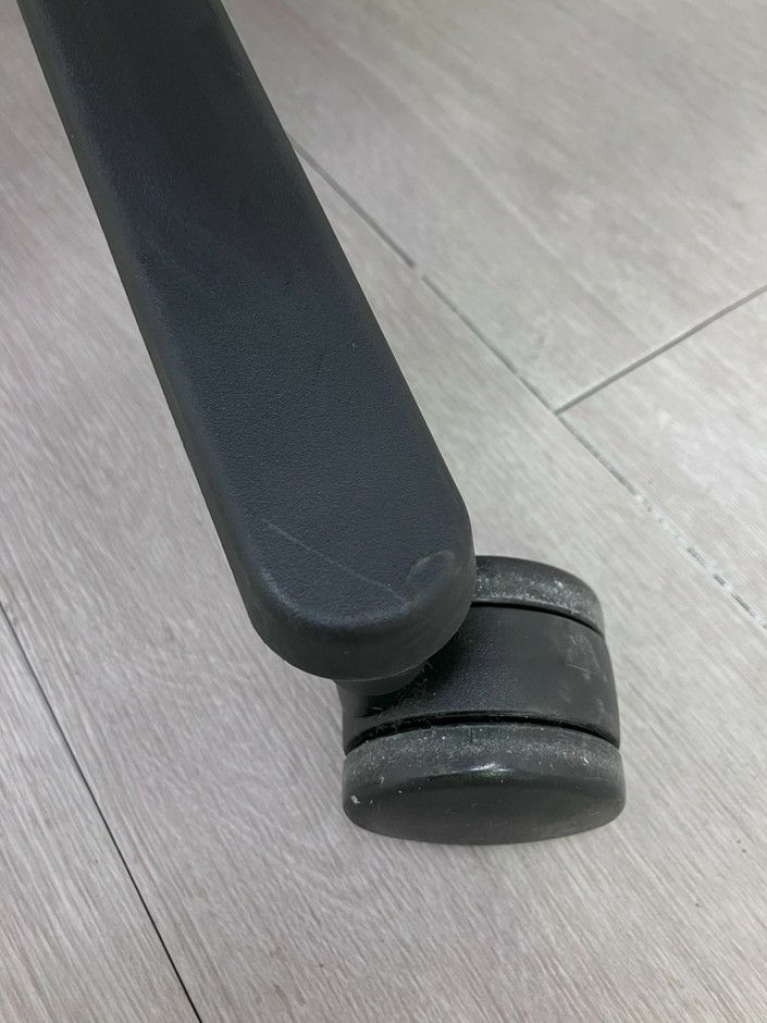 コクヨMitra2（ミトラ2）チェア 固定肘付ミトラ2チェア 商品画像20