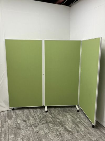 イトーキSY-2スクリーンシリーズ 3連結パーテーション 商品画像1