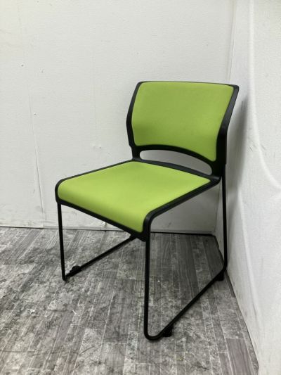 オカムラ リット2シリーズ スタッキングチェア
