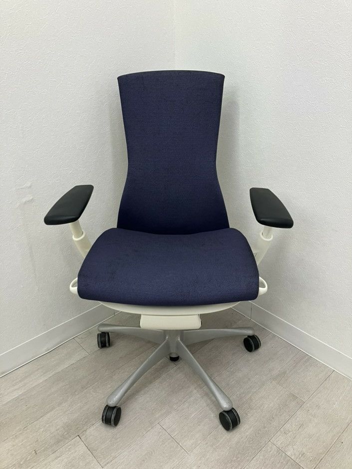 HermanMiller（ハーマンミラー）エンボディチェア 可動肘付エンボディチェア 商品画像2