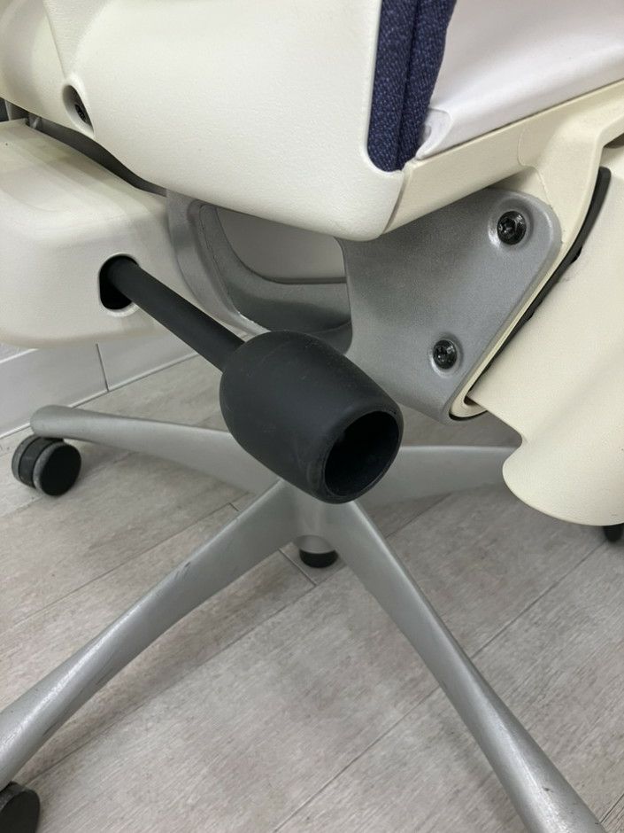HermanMiller（ハーマンミラー）エンボディチェア 可動肘付エンボディチェア 商品画像16