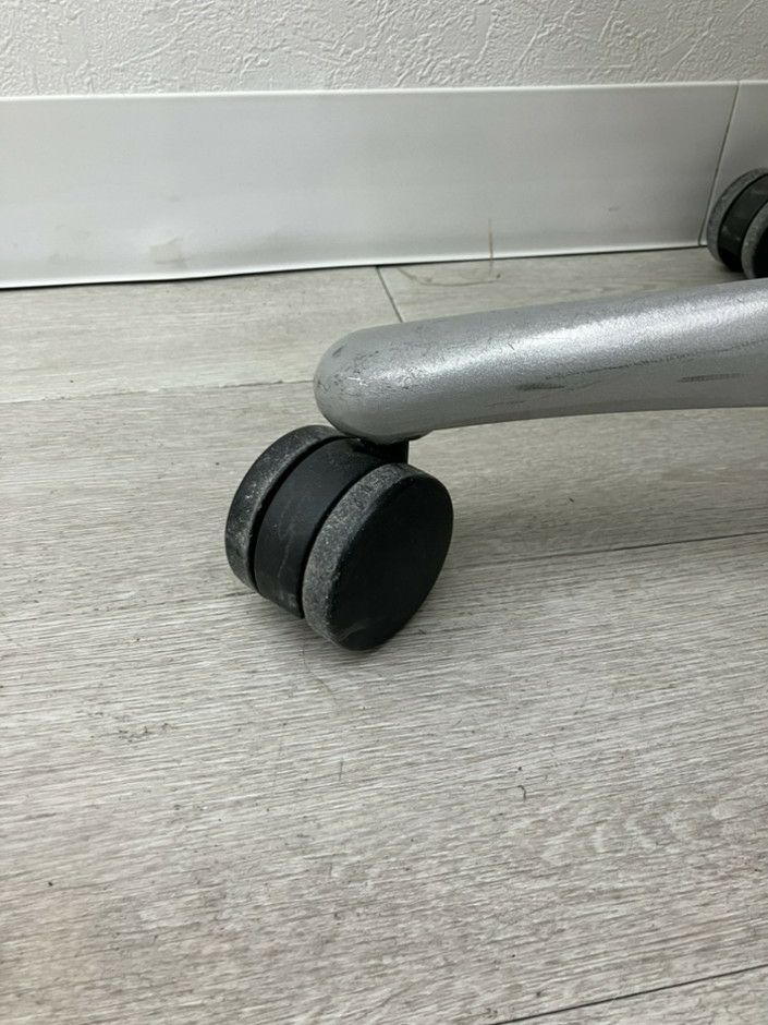 HermanMiller（ハーマンミラー）エンボディチェア 可動肘付エンボディチェア 商品画像19