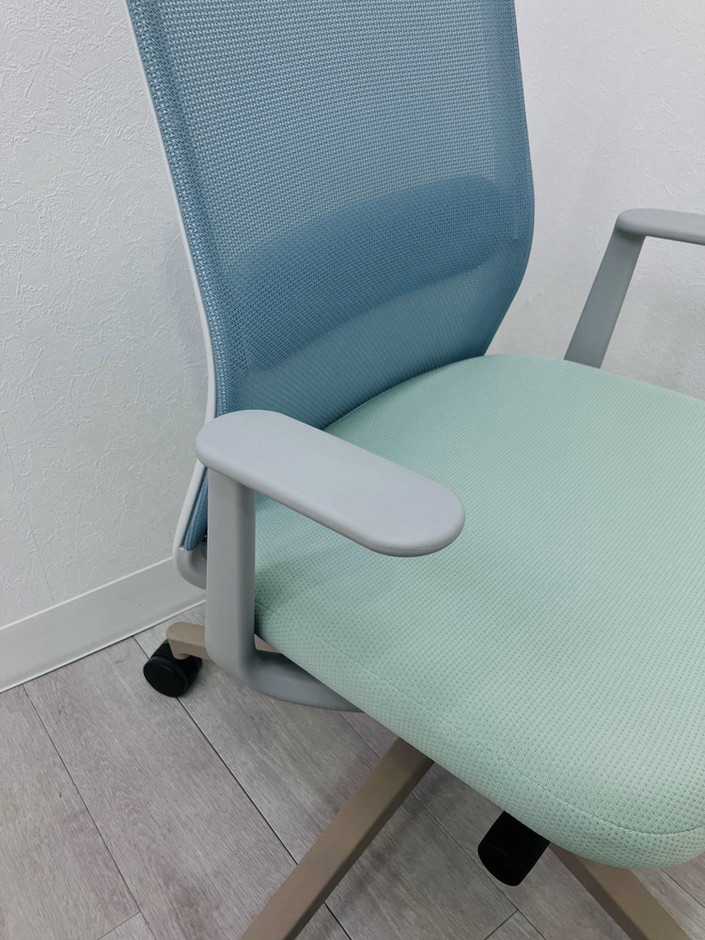 コクヨMonet（モネット）シリーズ 固定肘付モネットチェア 商品画像11