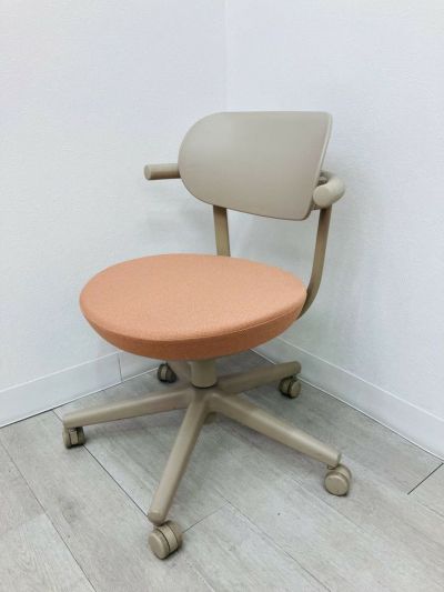 コクヨPallo(パロ)シリーズ パロチェア 商品画像1