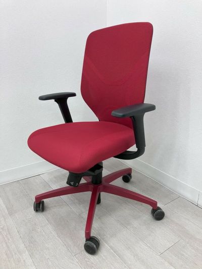 ウィルクハーン 可動肘付184レンジ インチェア