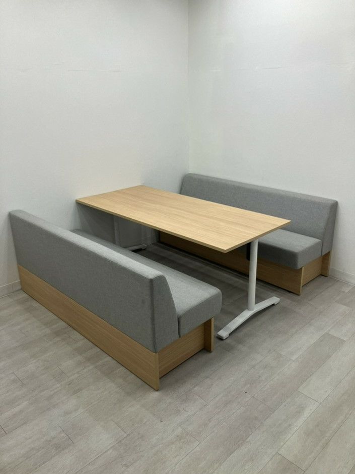 コクヨデイズオフィス（DAYS OFFICE）シリーズ ミーティングブース3点セット 商品画像1