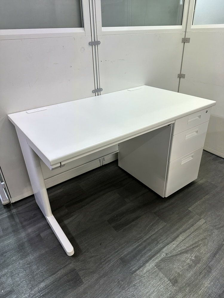 1200片袖デスク 商品画像1