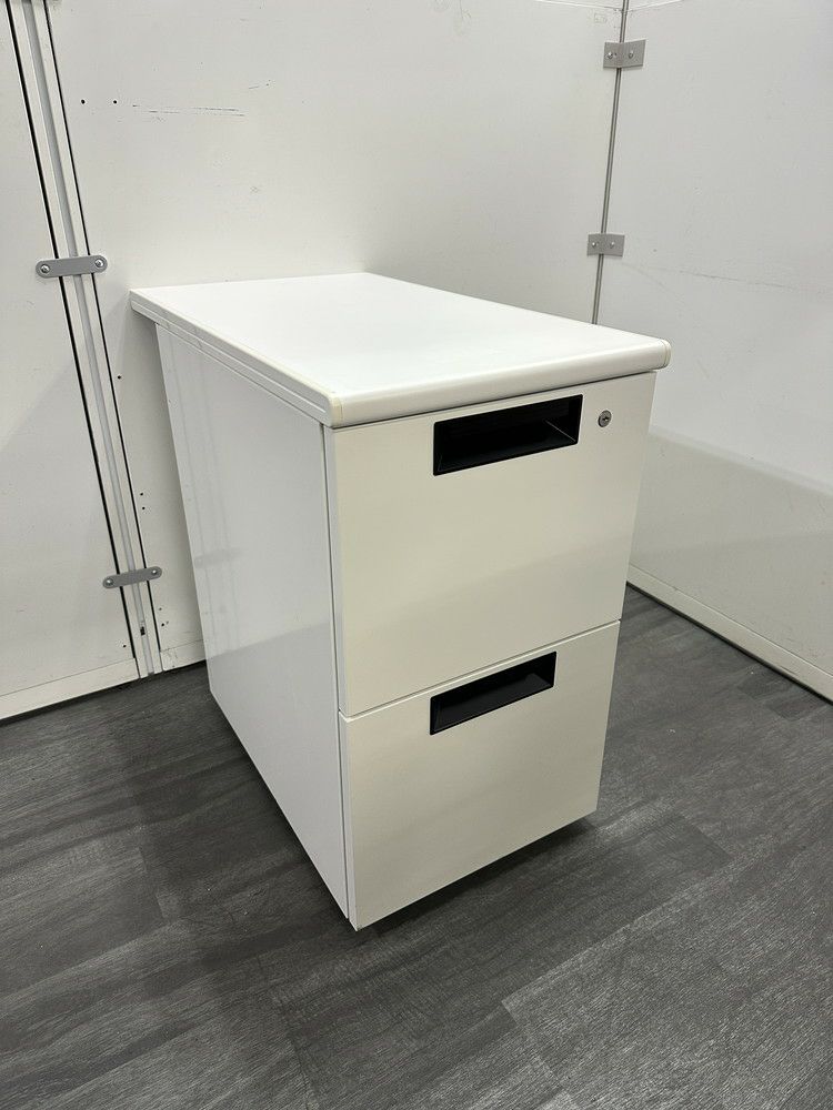 プラスフラットラインシリーズ 脇机 商品画像1