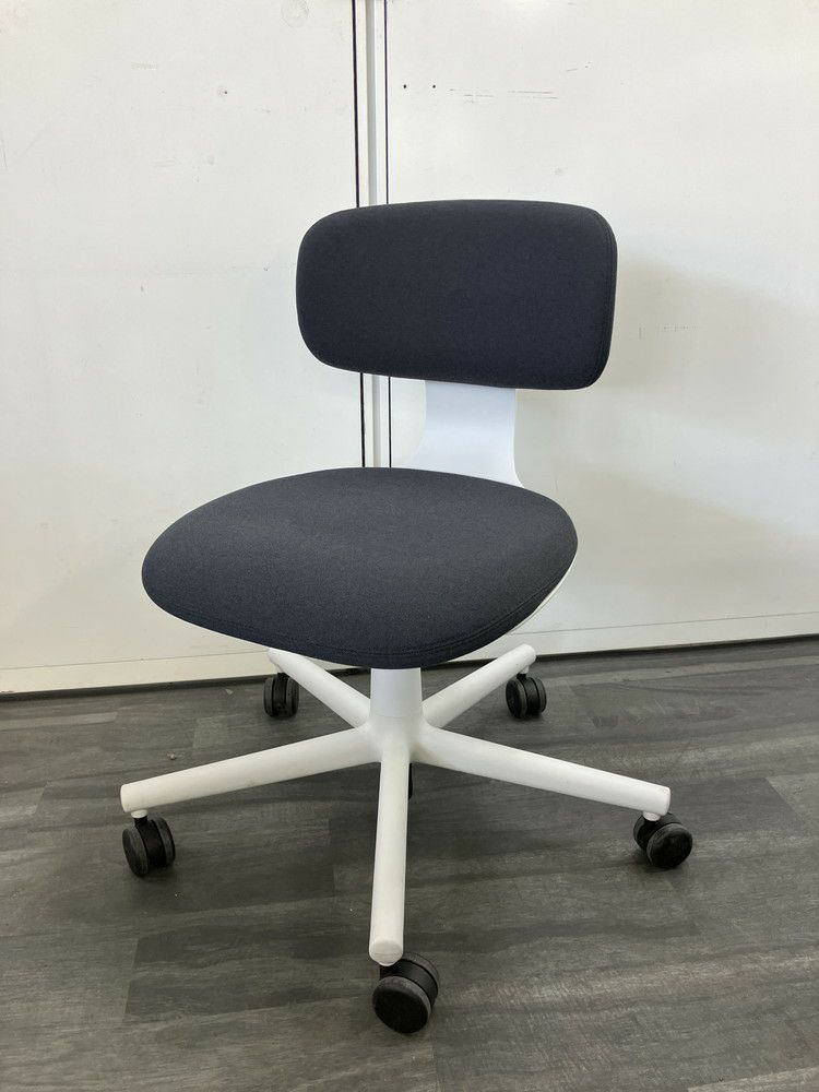 Vitra（ヴィトラ）ルーキーチェア 商品画像1