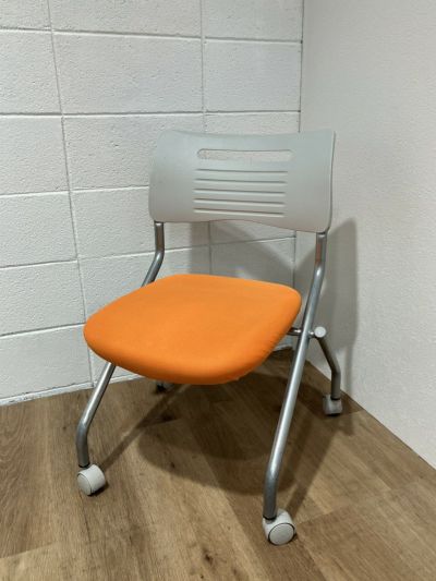 井上金庫ネスティングチェア 商品画像1