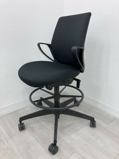 コクヨピコラ(picora)チェア 固定肘付ピコラチェア 商品画像1