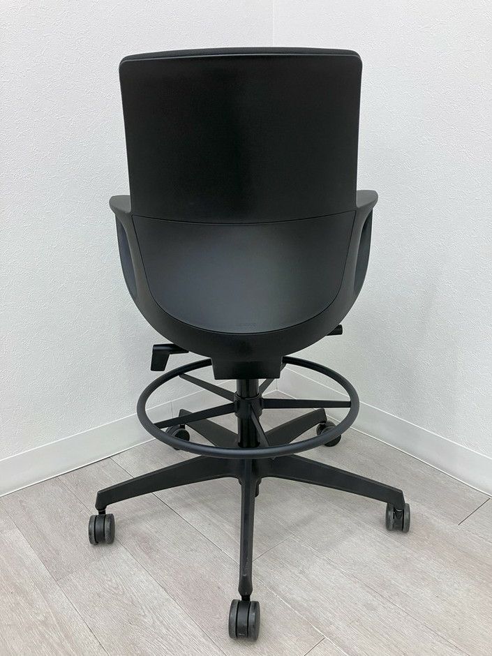 コクヨピコラ(picora)チェア 固定肘付ピコラチェア 商品画像4