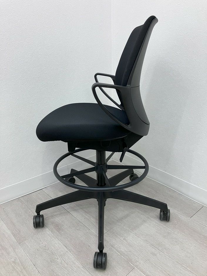 コクヨピコラ(picora)チェア 固定肘付ピコラチェア 商品画像5