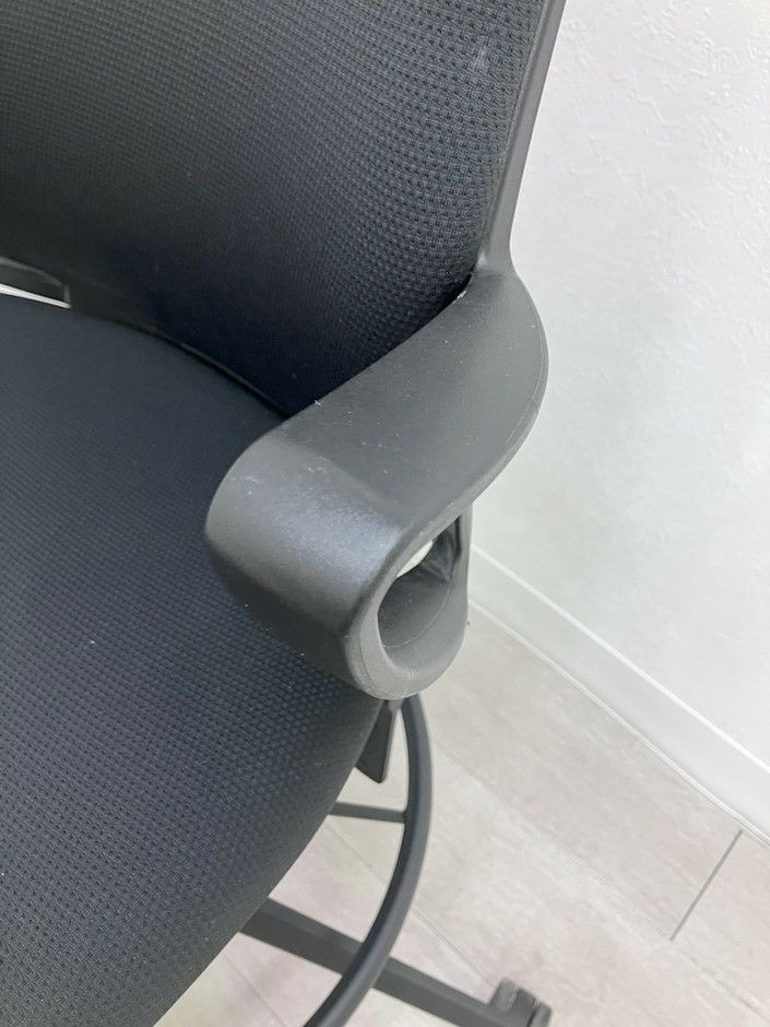 コクヨピコラ(picora)チェア 固定肘付ピコラチェア 商品画像9