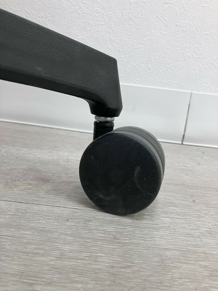 コクヨピコラ(picora)チェア 固定肘付ピコラチェア 商品画像10