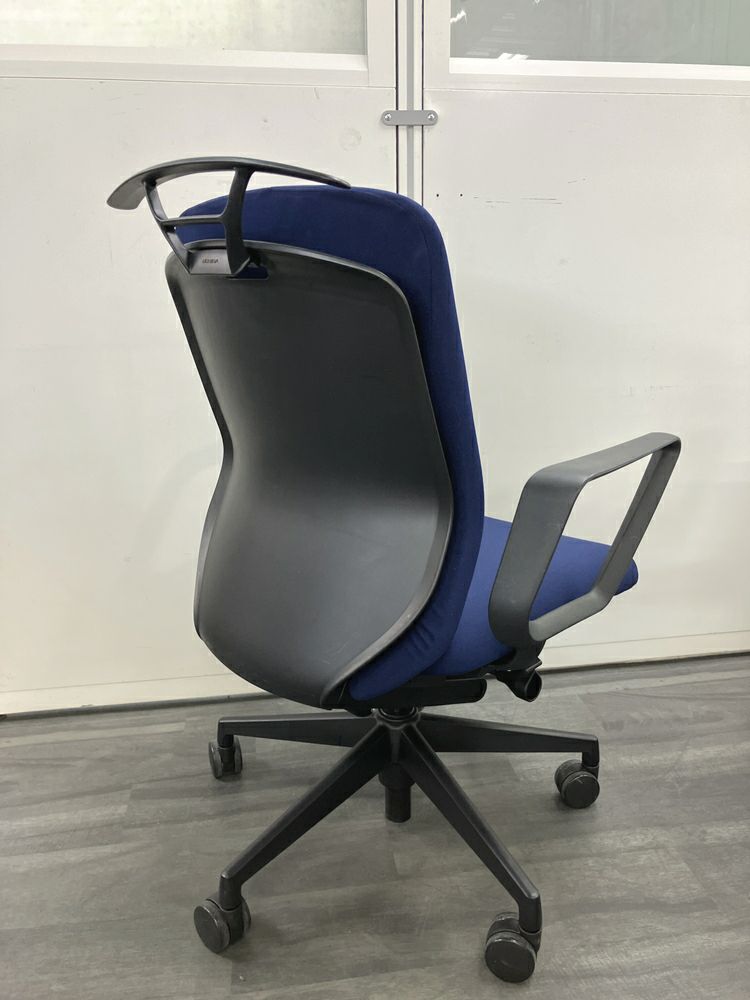 ウチダ（内田洋行）KRENE（クレネ）チェア 固定肘付クレネチェア 商品画像2