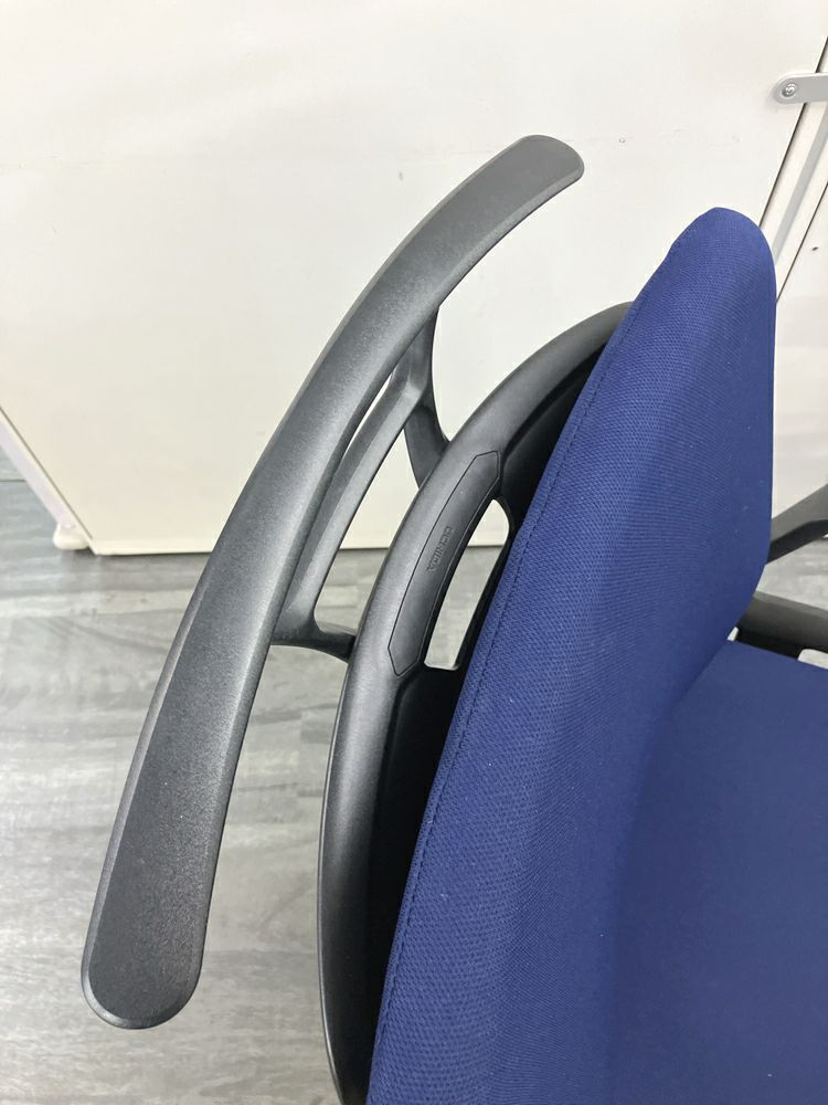 ウチダ（内田洋行）KRENE（クレネ）チェア 固定肘付クレネチェア 商品画像8