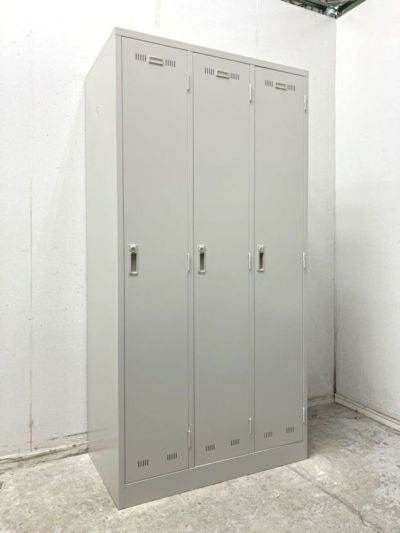 ライオンLEOロッカーシリーズ 3人用ロッカー 商品画像1