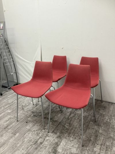 スタッキングチェア 4脚セット