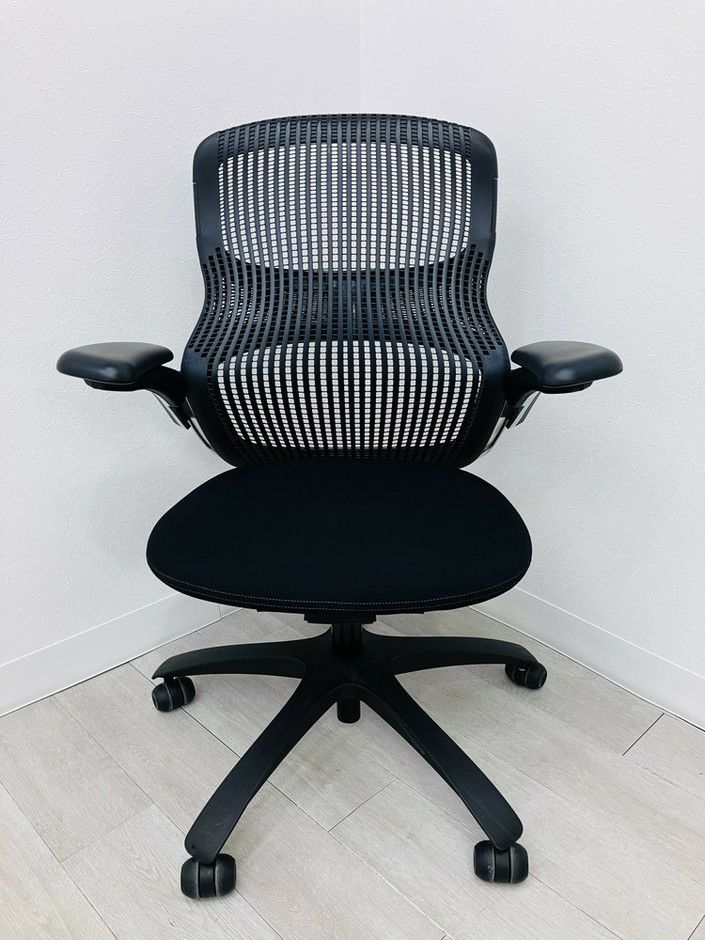 Knoll（ノール）Generation(ジェネレーション)チェア 肘付ジェネレーションチェア 商品画像2