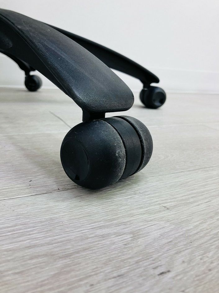Knoll（ノール）Generation(ジェネレーション)チェア 肘付ジェネレーションチェア 商品画像7