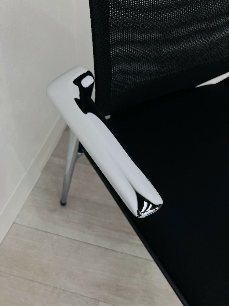 Vitra（ヴィトラ）Meda Slim(メダスリム) シリーズ スタッキングチェア 商品画像11