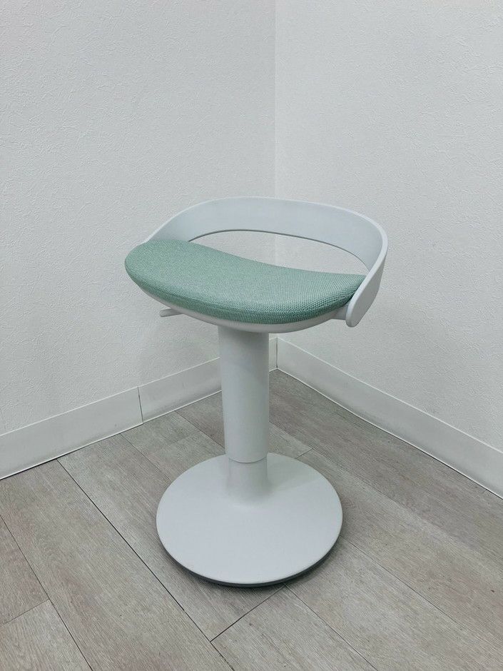 コクヨjoin(ジョイン)シリーズ 昇降スツール 商品画像1