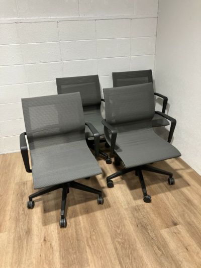 アイコミーティングチェア4脚セット 商品画像1