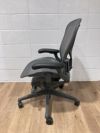 HermanMiller（ハーマンミラー）アーロンチェア 可動肘付アーロンチェア 商品画像3