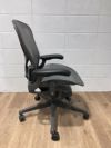 HermanMiller（ハーマンミラー）アーロンチェア 可動肘付アーロンチェア 商品画像5