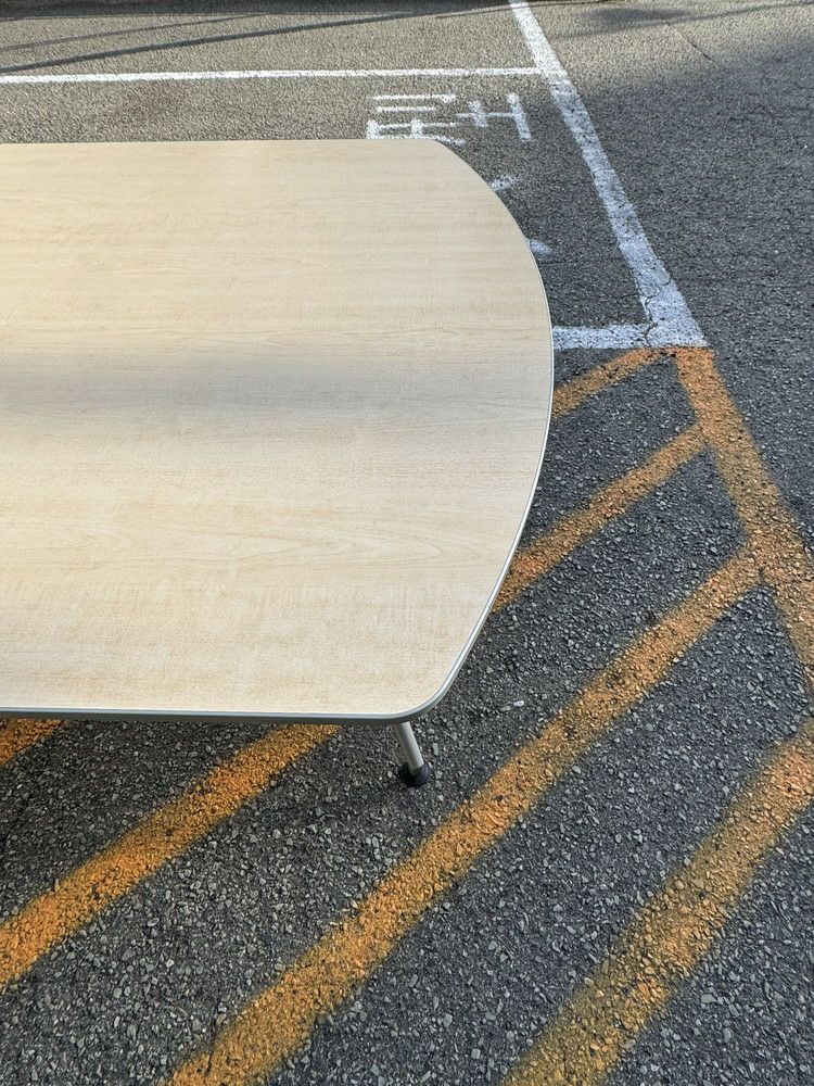 イトーキDDシリーズ 3200ミーティングテーブル 商品画像3