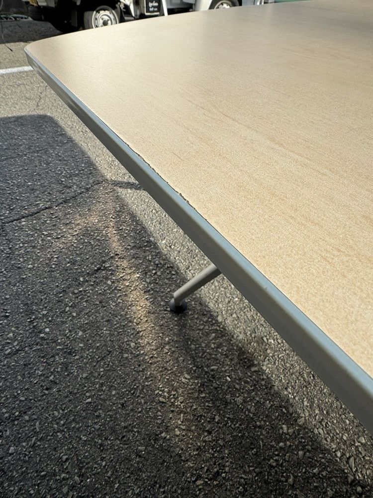 イトーキDDシリーズ 3200ミーティングテーブル 商品画像8