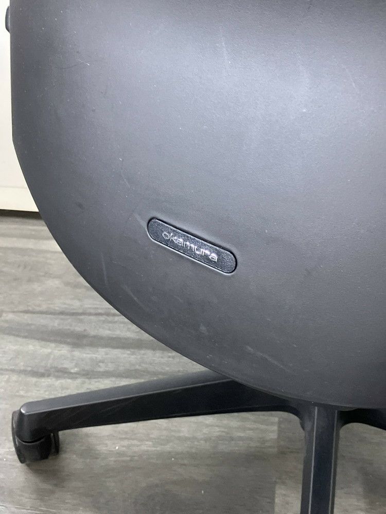 オカムラESCUDO(エスクード)チェア 可動肘付エスクードチェア 商品画像15