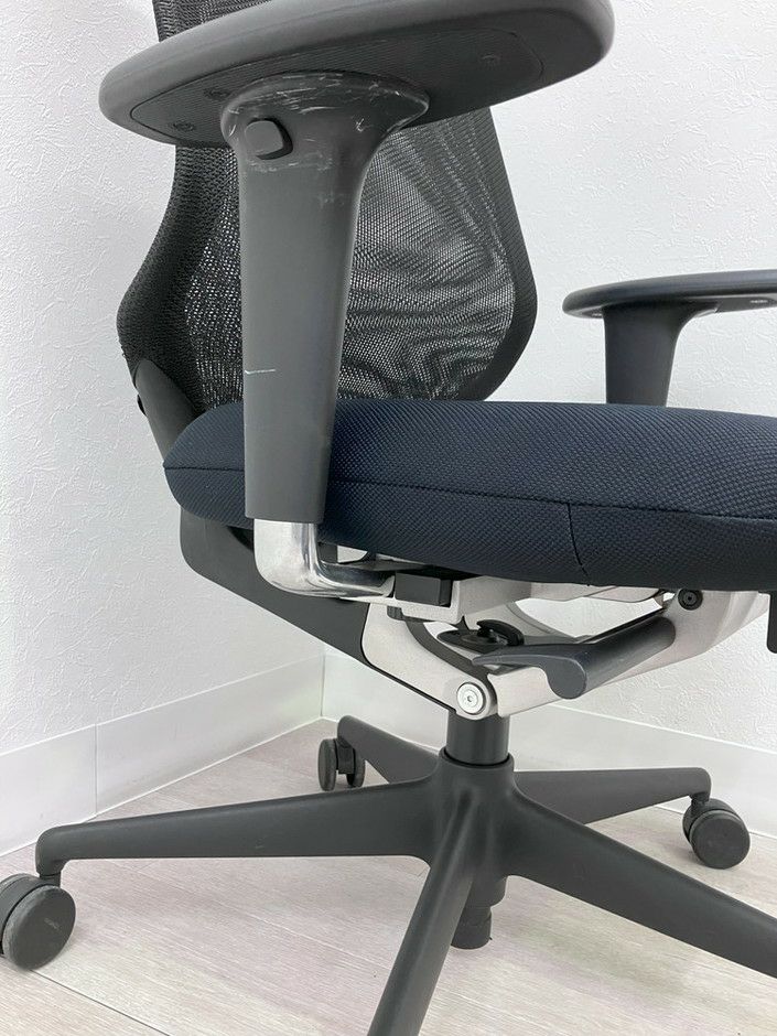 Vitra（ヴィトラ）MEDAPRO/メダプロチェア 可動肘付メダプロチェア 商品画像10