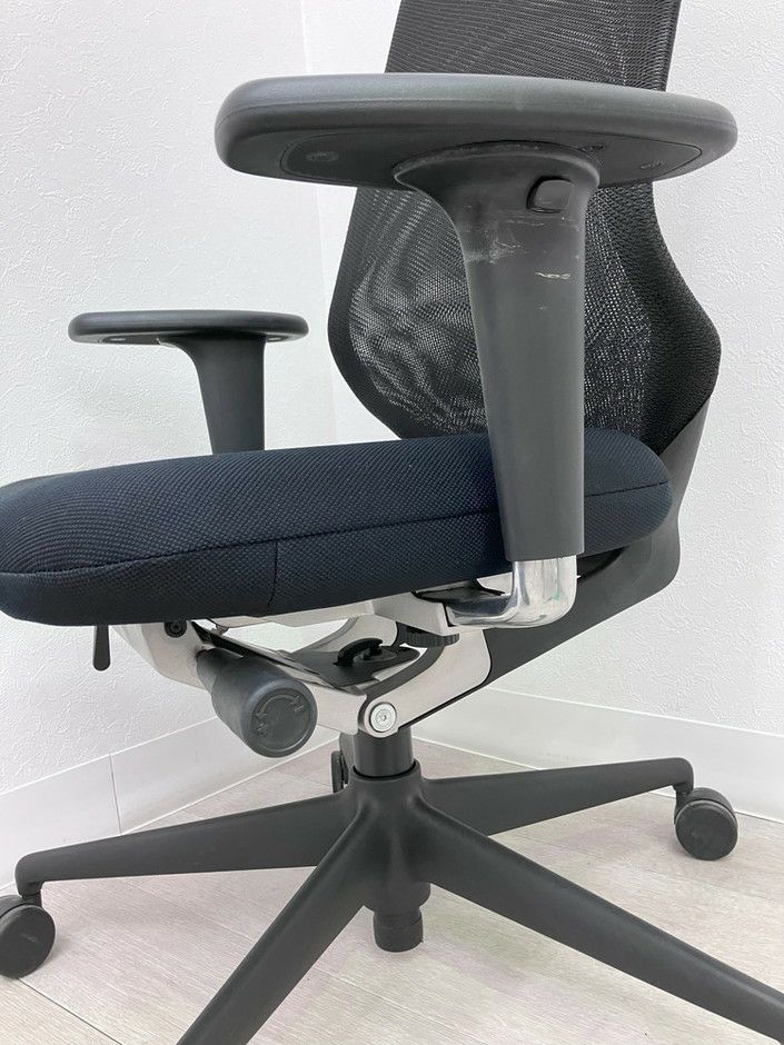 Vitra（ヴィトラ）MEDAPRO/メダプロチェア 可動肘付メダプロチェア 商品画像11