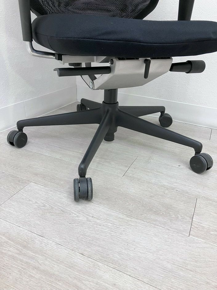 Vitra（ヴィトラ）MEDAPRO/メダプロチェア 可動肘付メダプロチェア 商品画像12