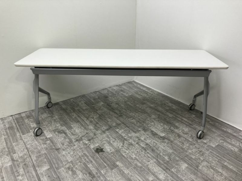 コクヨ1800サイドスタックテーブル 商品画像1