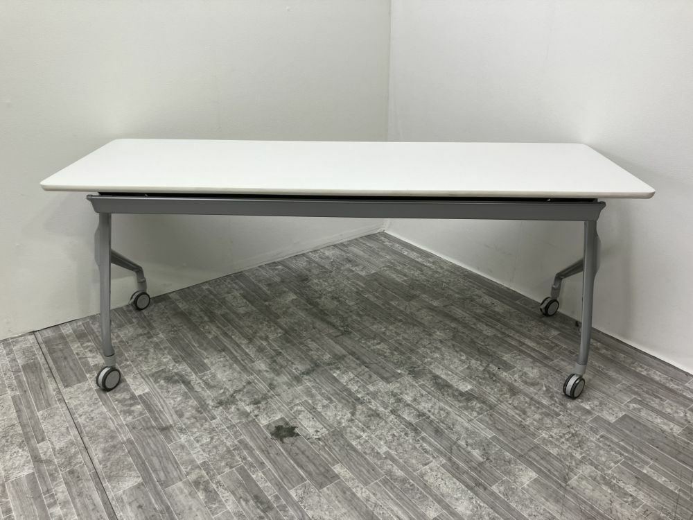 コクヨ1800サイドスタックテーブル 商品画像1